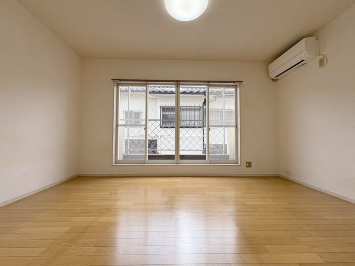 物件内観写真18　(居室)