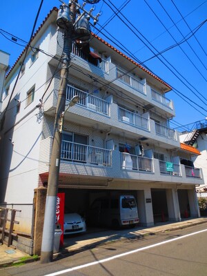 エムアイコ－ポ仲池上外観写真