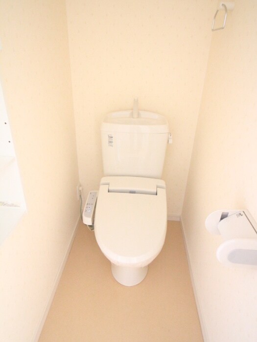 物件内観写真11　(トイレ)