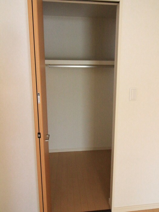 物件内観写真17　(収納)