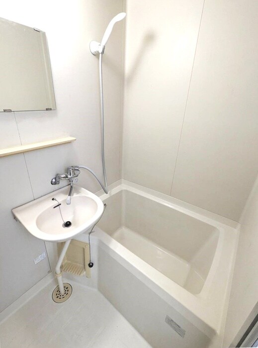 物件内観写真9　(バス／シャワールーム等)