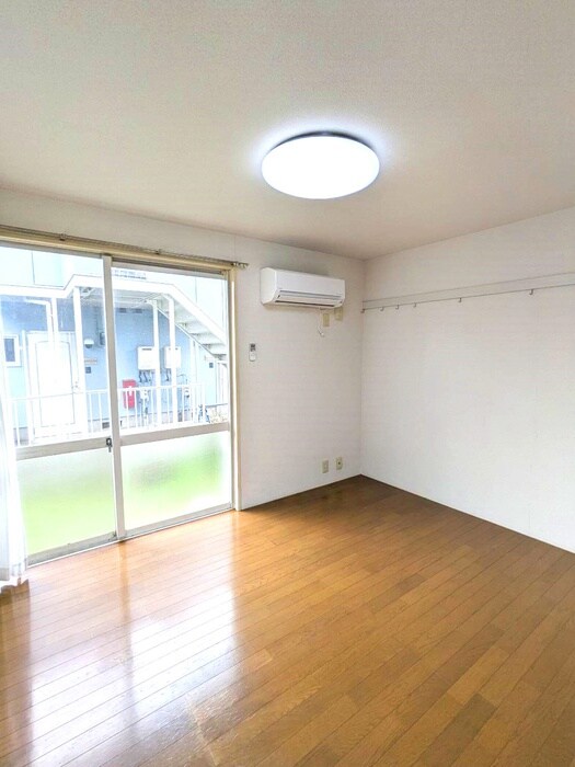 物件内観写真21　(居室)