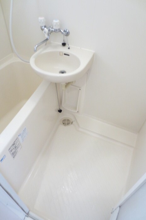 物件内観写真11　(洗面)