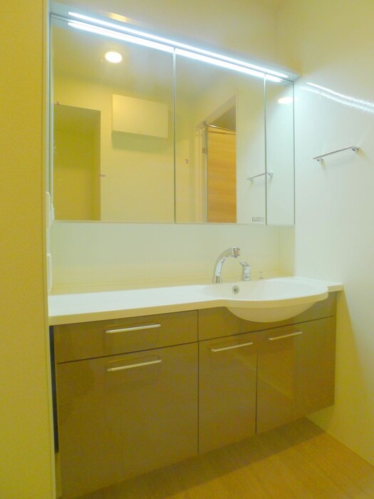 物件内観写真14　(洗面)