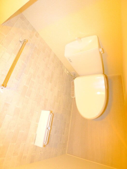 物件内観写真18　(トイレ)