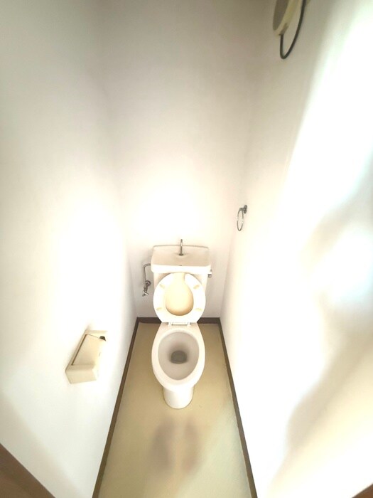 物件内観写真11　(トイレ)