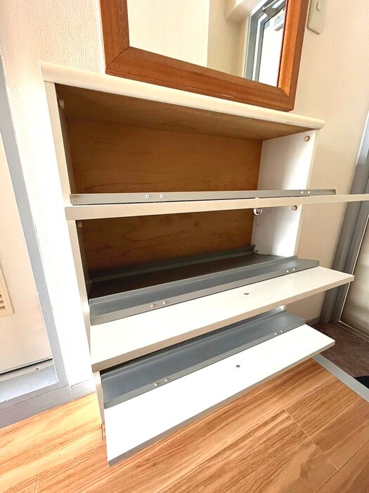 物件内観写真13　(靴箱)