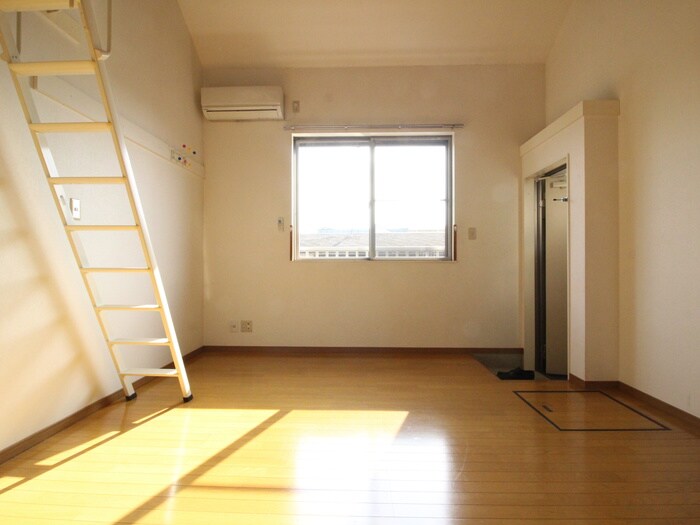 物件内観写真15　(居室)