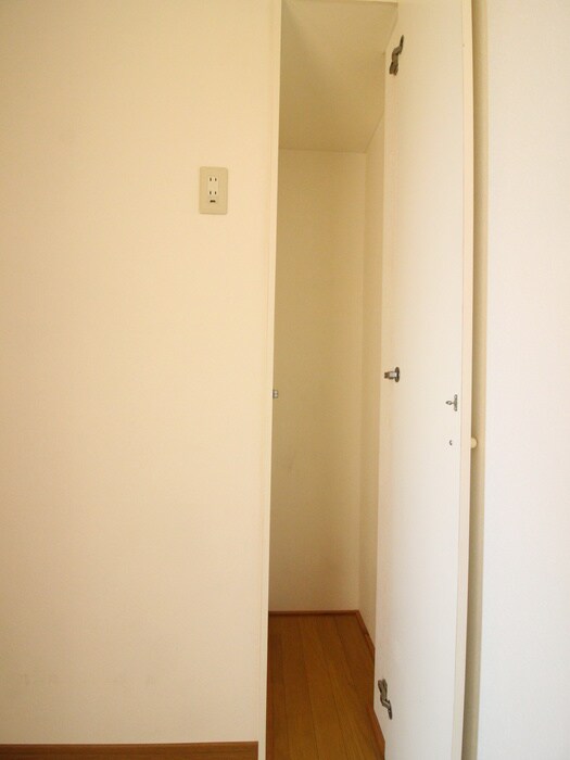 物件内観写真21　(収納)
