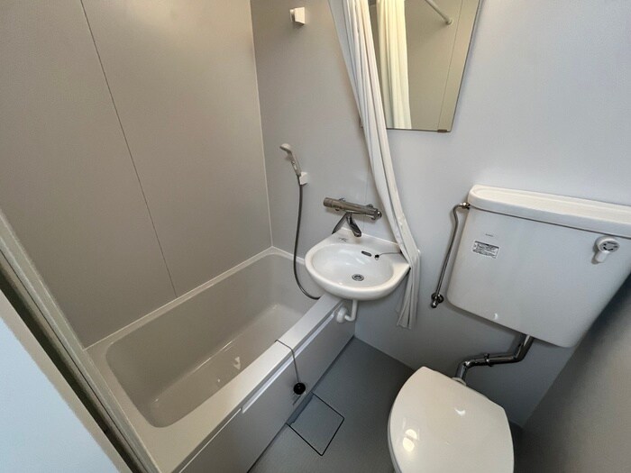 物件内観写真16　(バス／シャワールーム等)