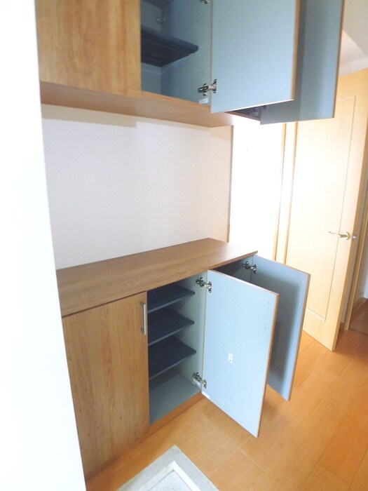 物件内観写真17　(靴箱)