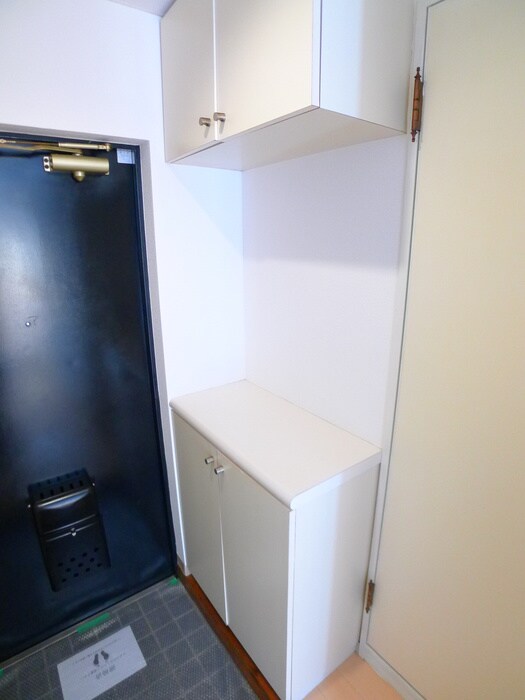 物件内観写真14　(靴箱)