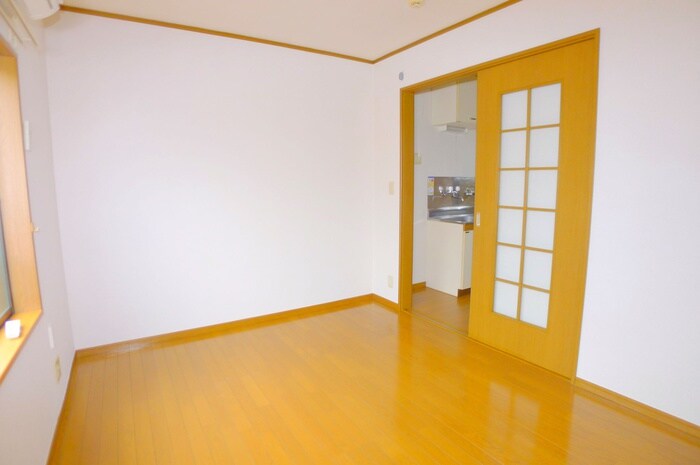 物件内観写真9　(居室)