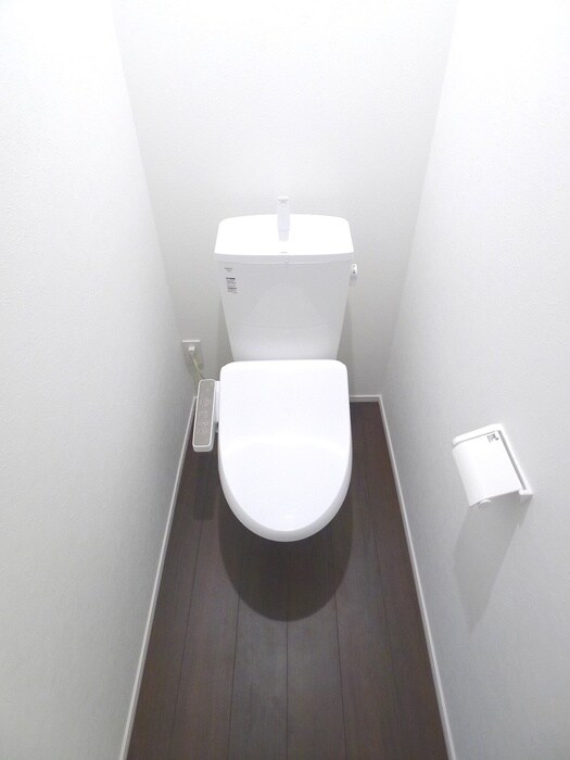 物件内観写真14　(トイレ)