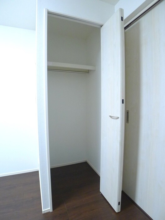 物件内観写真18　(収納)