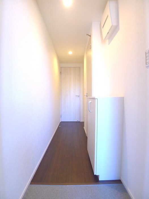 物件内観写真19　(玄関)