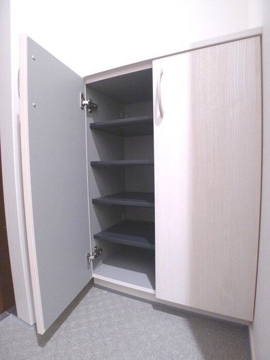 物件内観写真20　(靴箱)