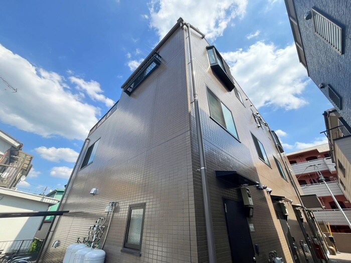 物件外観写真2　(外観写真)