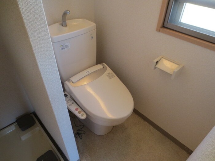 物件内観写真6　(トイレ)