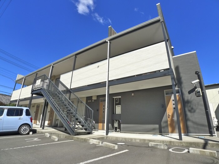 物件外観写真4　(外観写真)