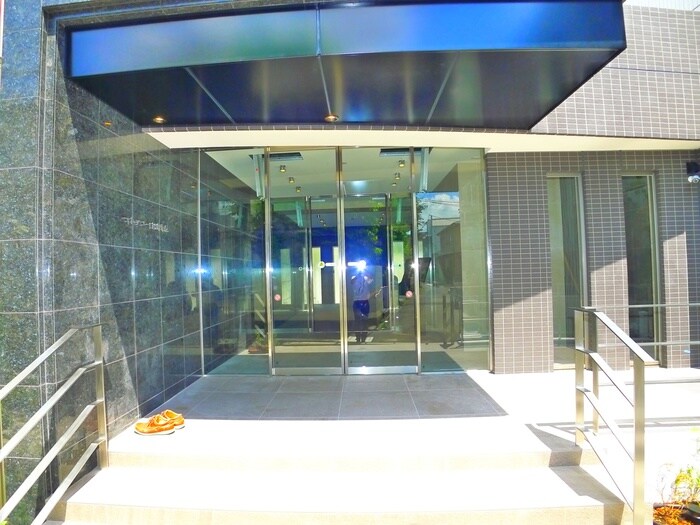 物件外観写真4　(建物設備)