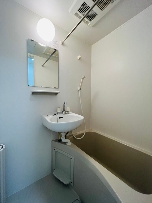 物件内観写真12　(バス／シャワールーム等)