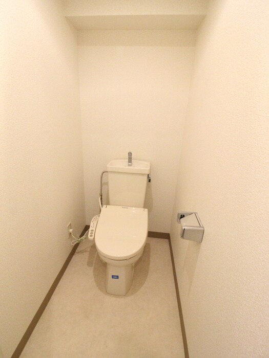 物件内観写真15　(トイレ)