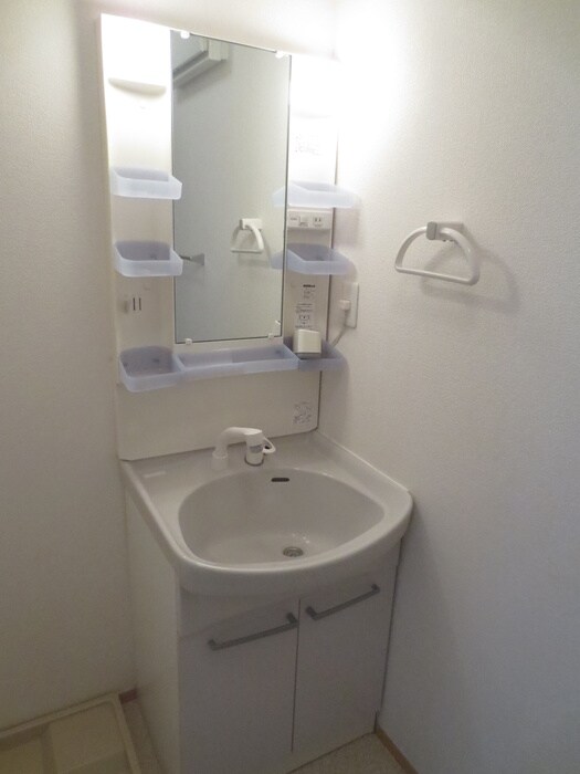 物件内観写真11　(洗面)