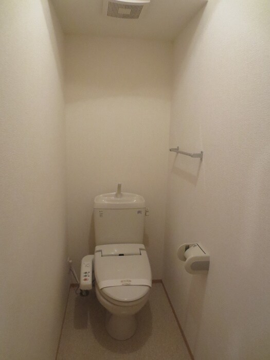 物件内観写真12　(トイレ)