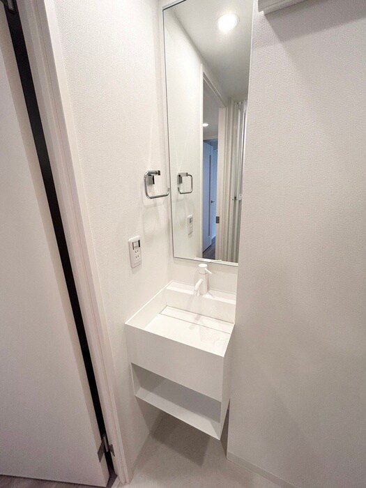 物件内観写真11　(洗面)