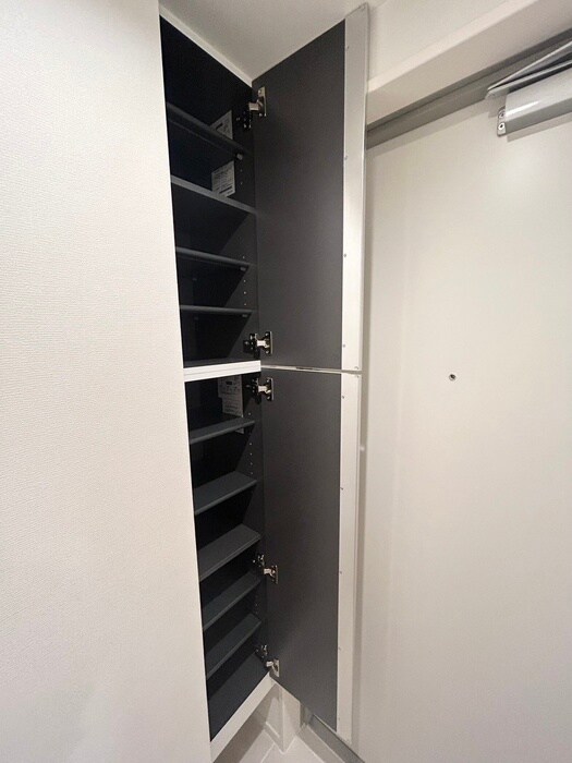 物件内観写真15　(靴箱)