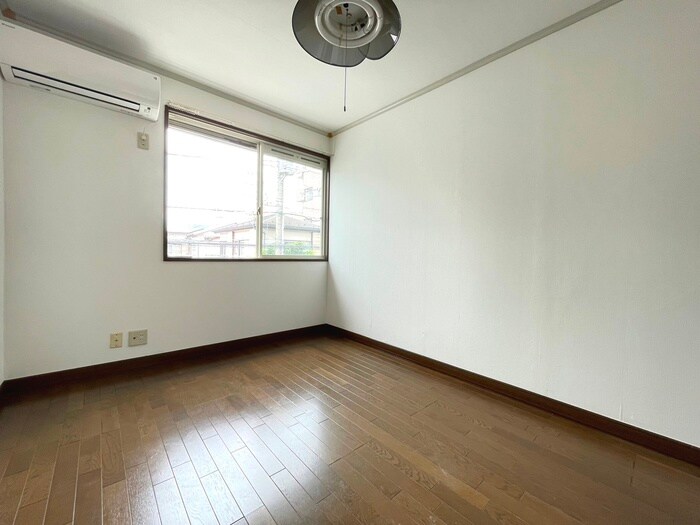 物件内観写真7　(居室)