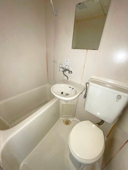 物件内観写真12　(バス／シャワールーム等)