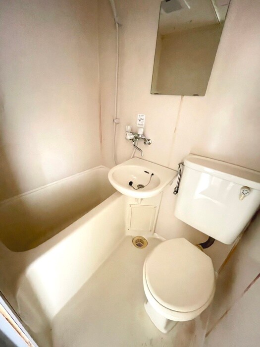 物件内観写真17　(トイレ)