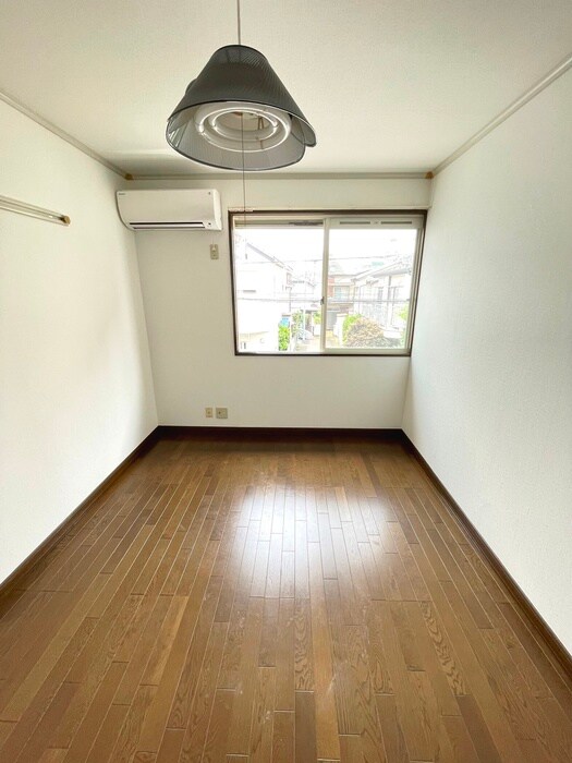 物件内観写真21　(居室)