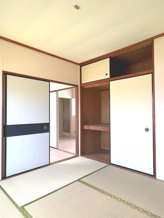 物件内観写真18　(居室)