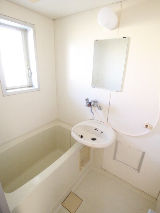 物件内観写真9　(バス／シャワールーム等)