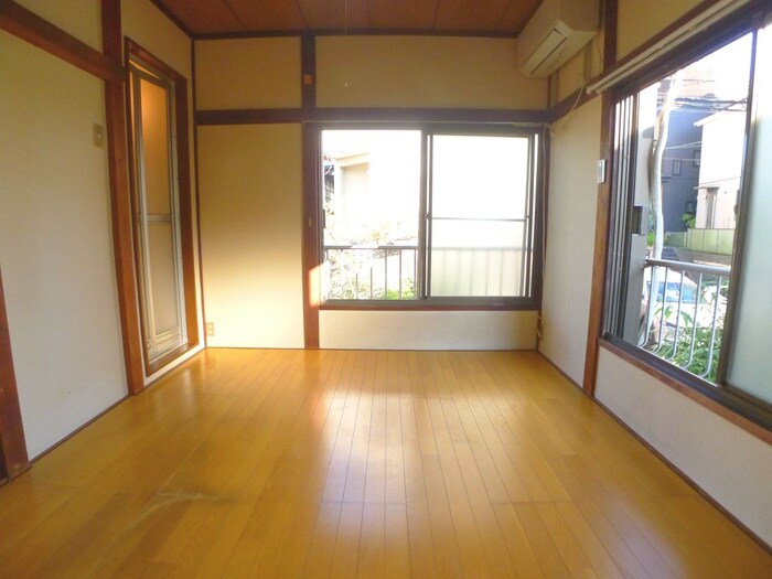 物件内観写真8　(居室)