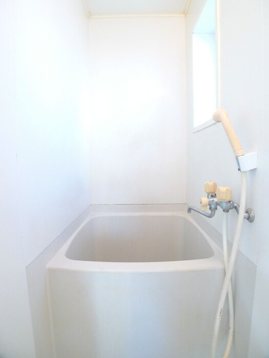 物件内観写真12　(バス／シャワールーム等)