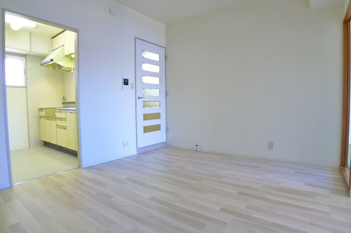 物件内観写真11　(居室)