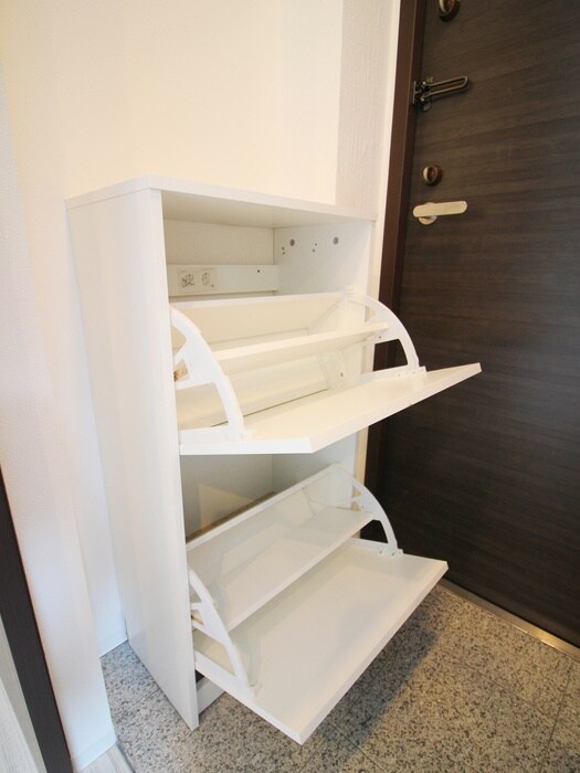 物件内観写真10　(靴箱)