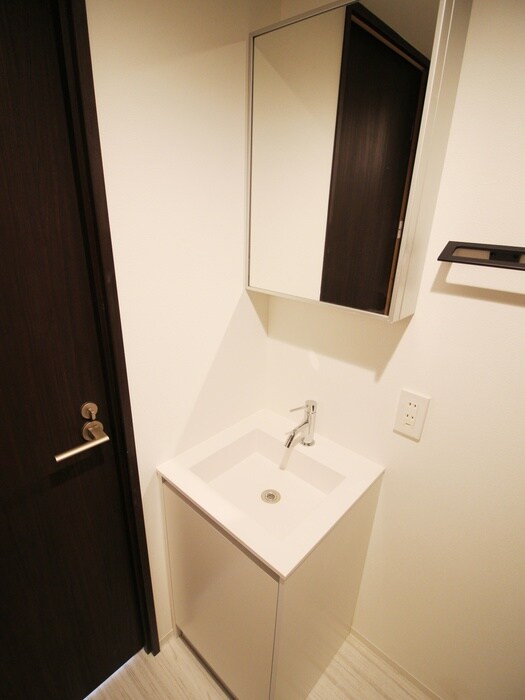 物件内観写真13　(洗面)