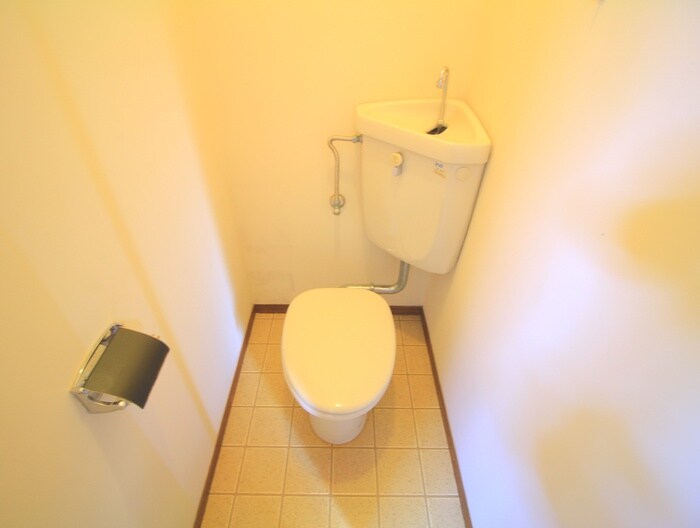 物件内観写真12　(トイレ)