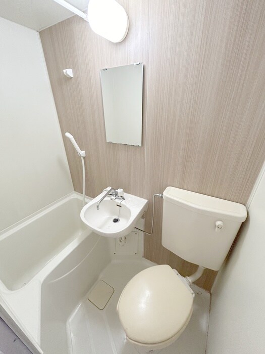 物件内観写真13　(バス／シャワールーム等)