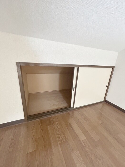 物件内観写真16　(収納)