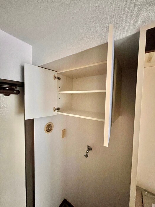 物件内観写真18　(収納)