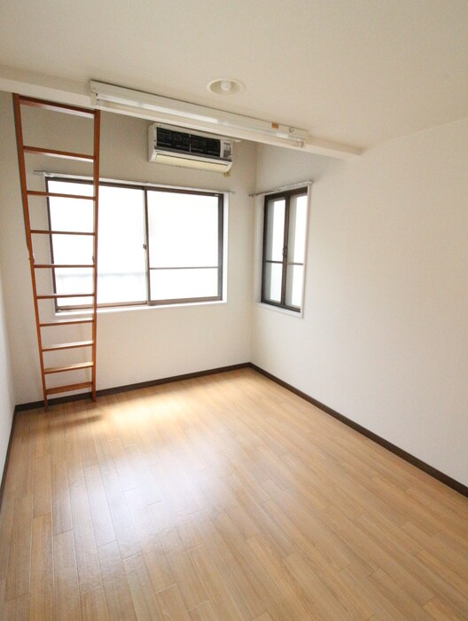 物件内観写真18　(居室)