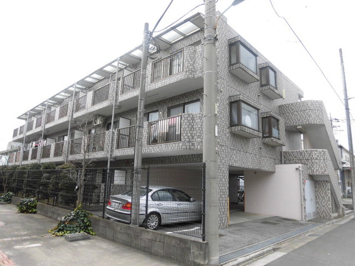 ﾒｿﾞﾝｴｽﾃｨｰﾑ