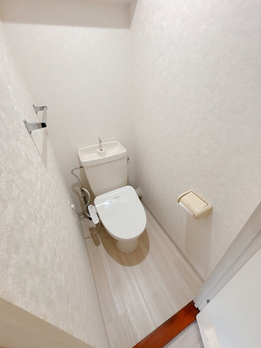 物件内観写真12　(トイレ)