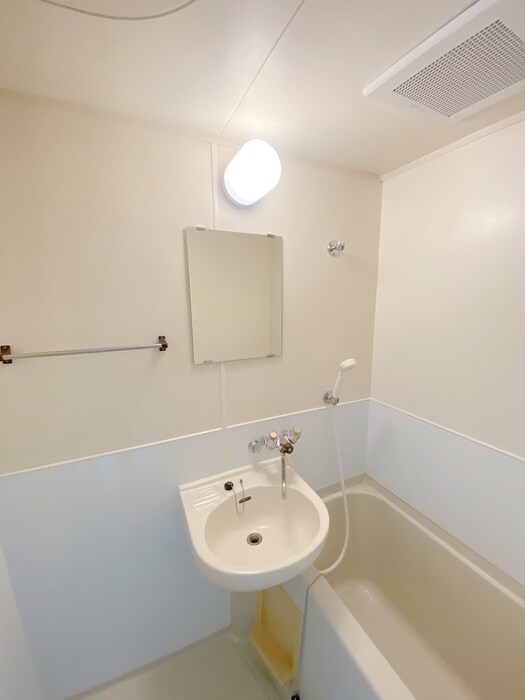 物件内観写真13　(洗面)